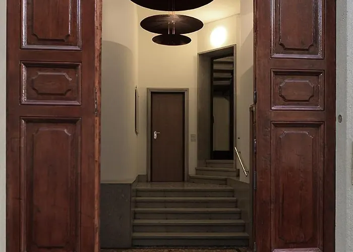 Brera Elegant Steps From Duomo, Montenapoleone, Design & Fashion Week * ميلان