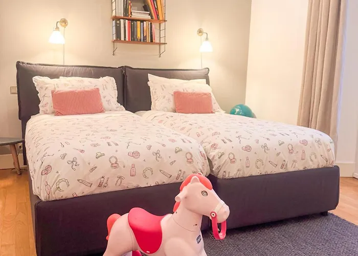 Brera Elegant Steps From Duomo, Montenapoleone, Design & Fashion Week * ميلان